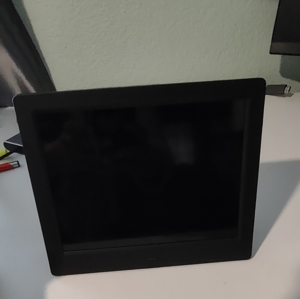 Digital Photo Frame - Picture 4 of 4
